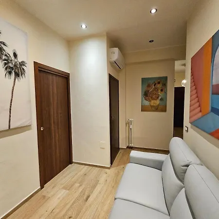 Buildings & Grounds - Casa Ugo F