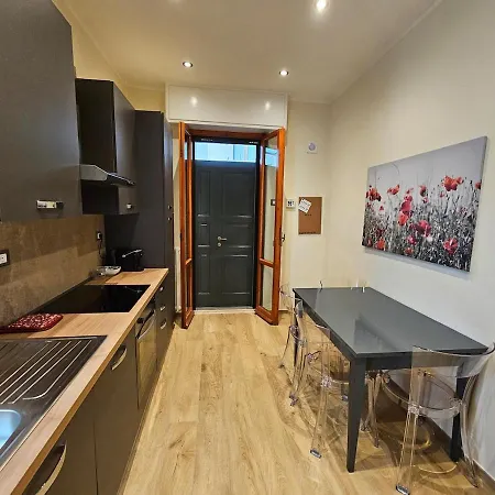 Buildings & Grounds - Casa Ugo F بيت للعطل بيزا