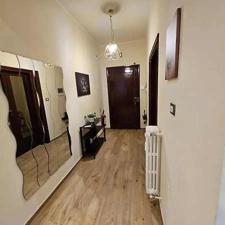 Buildings & Grounds - Casa Ugo F *