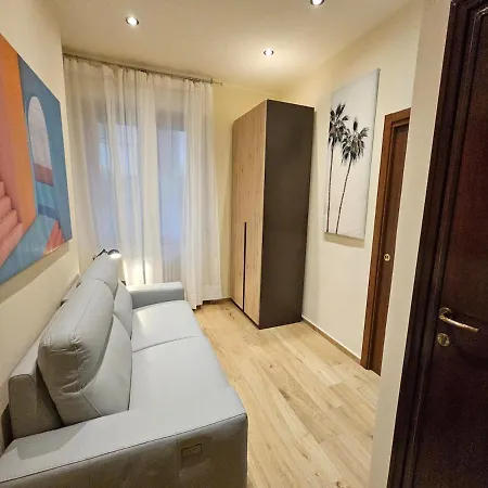 Buildings & Grounds - Casa Ugo F بيزا